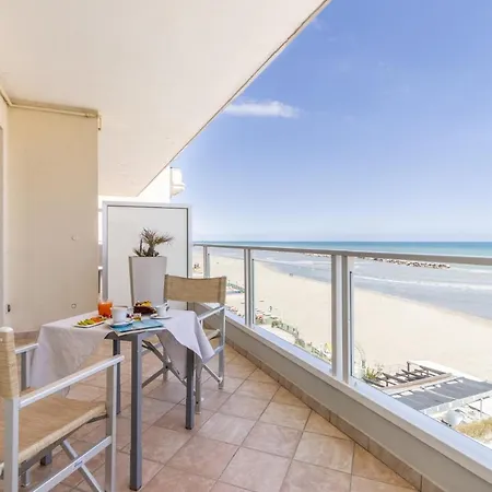 Szálloda Vistamare 4*