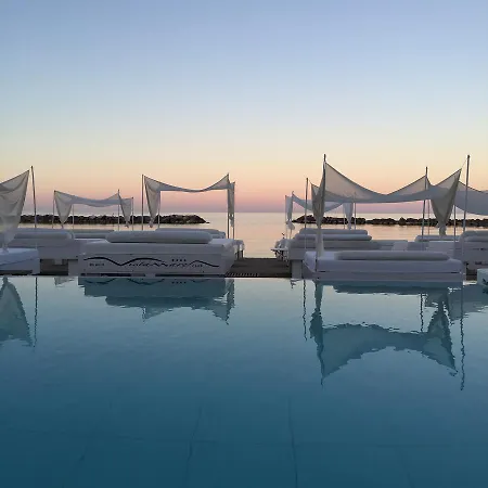 Szálloda Vistamare Lido di Savio