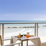 Vistamare Hotel