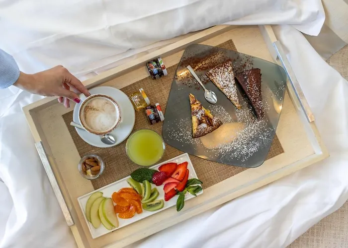 维士塔梅赫套房酒店